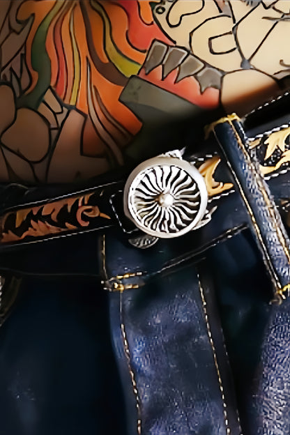Engine-style belt buckle + vegetable-tanned leather carved belt