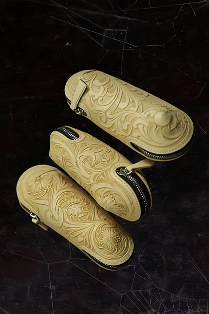 Vegetable-tanned Leather Carved Capsule Pipe Pouch
