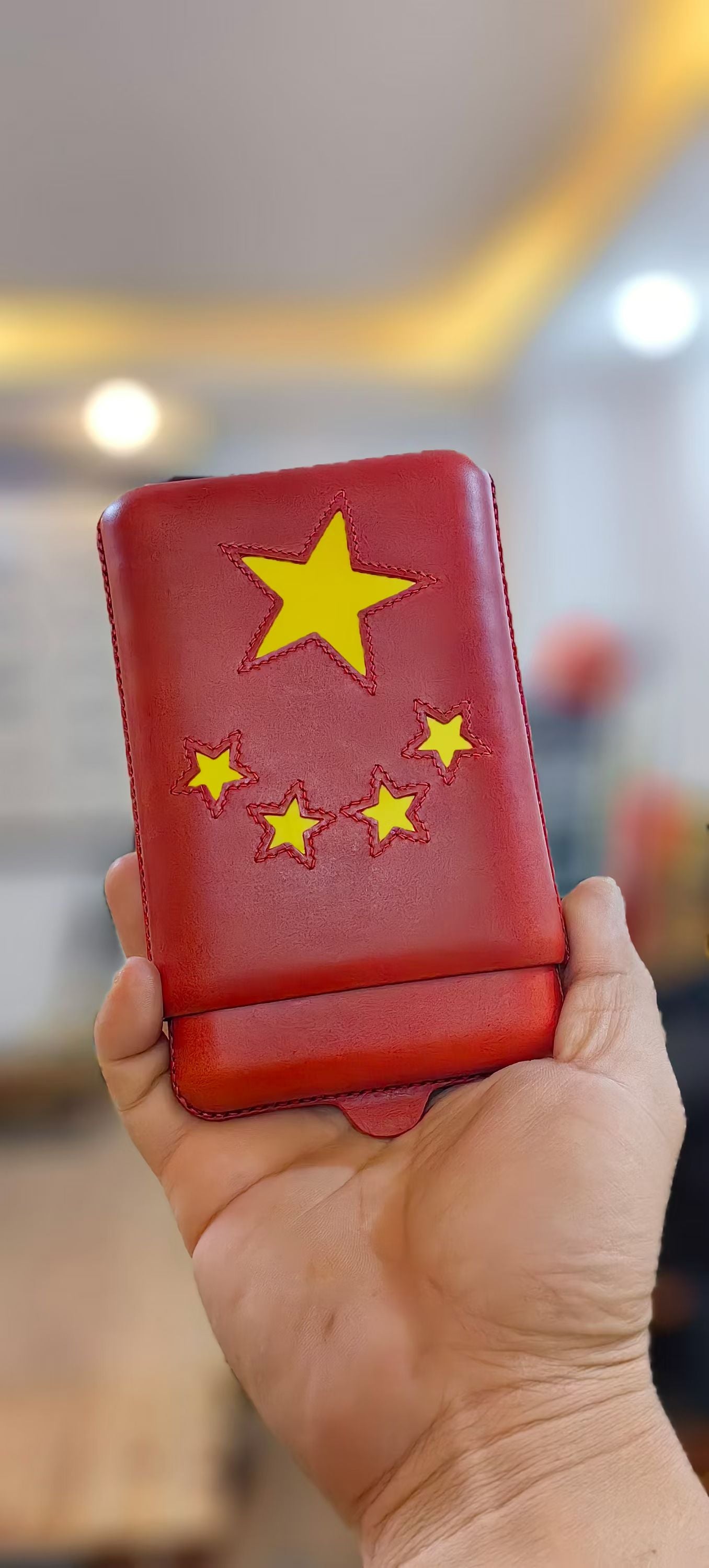 Cowhide Patchwork Stitched Cigar Case