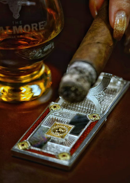 Jewelry-grade Cigar Holder