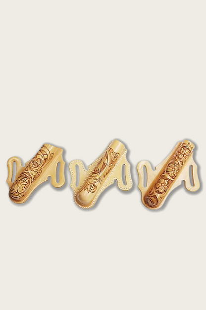 Expandable baton sheath