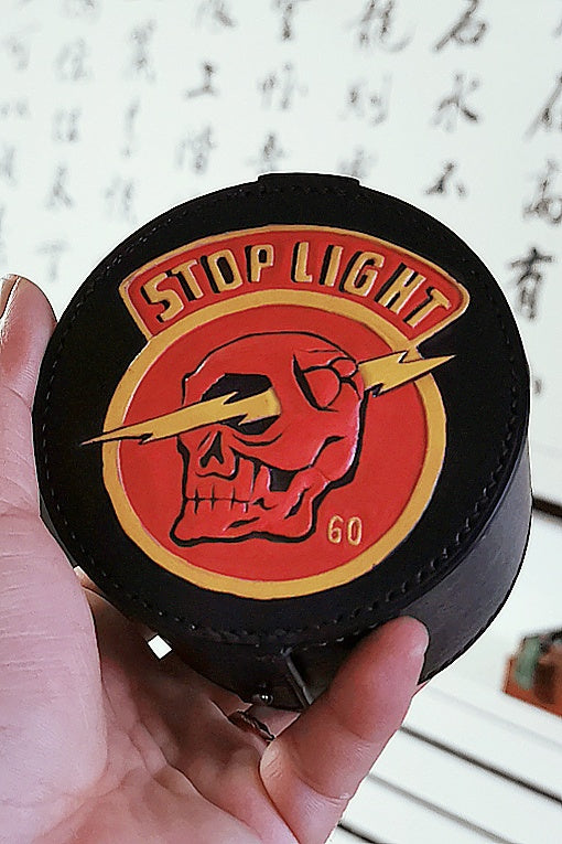 egetable-tanned cowhide carved jewelry box