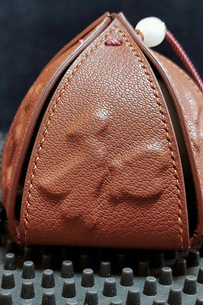 Petal-style tea cup sleeve