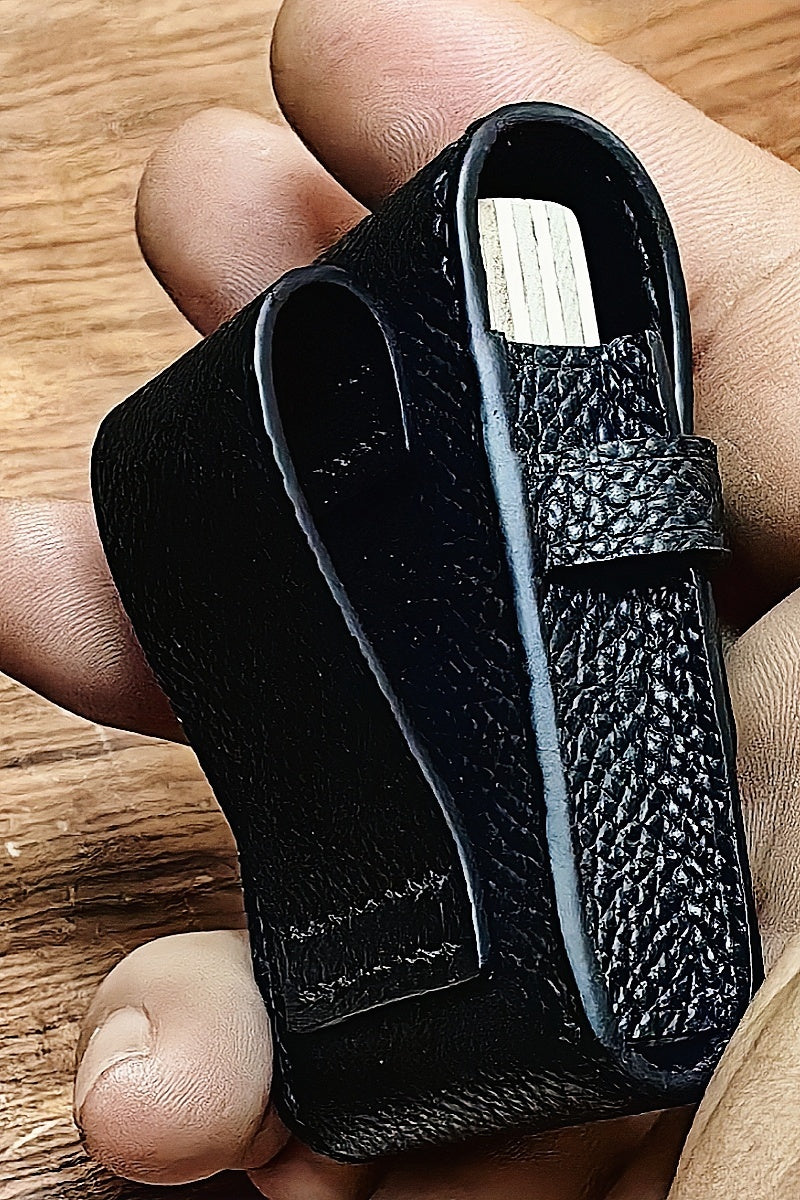 Lighter case made of cowhide with litchi grain pattern