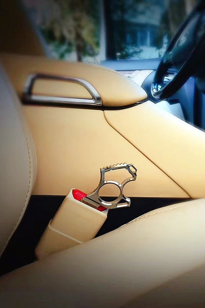 Automobile seat belt buckle