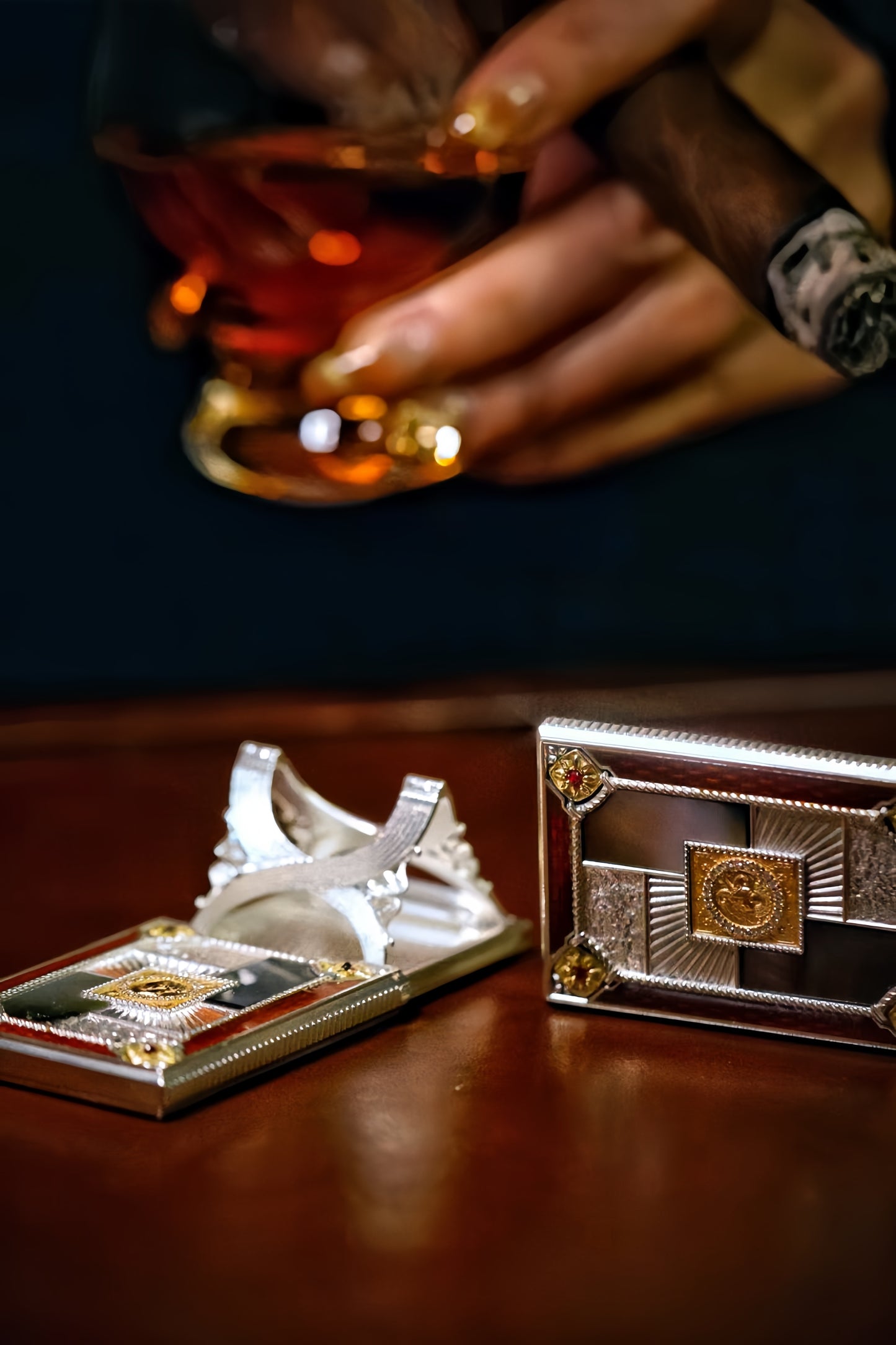 Jewelry-grade Cigar Holder