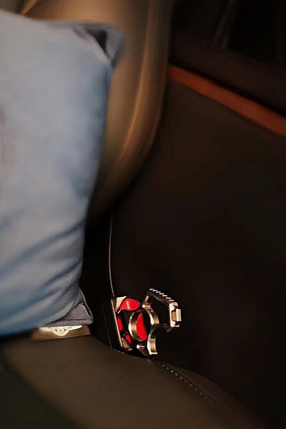 Automobile seat belt buckle